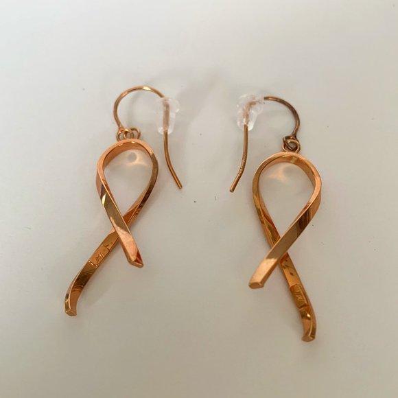 14k Rose Italian Earrings - Picture 1 of 1
